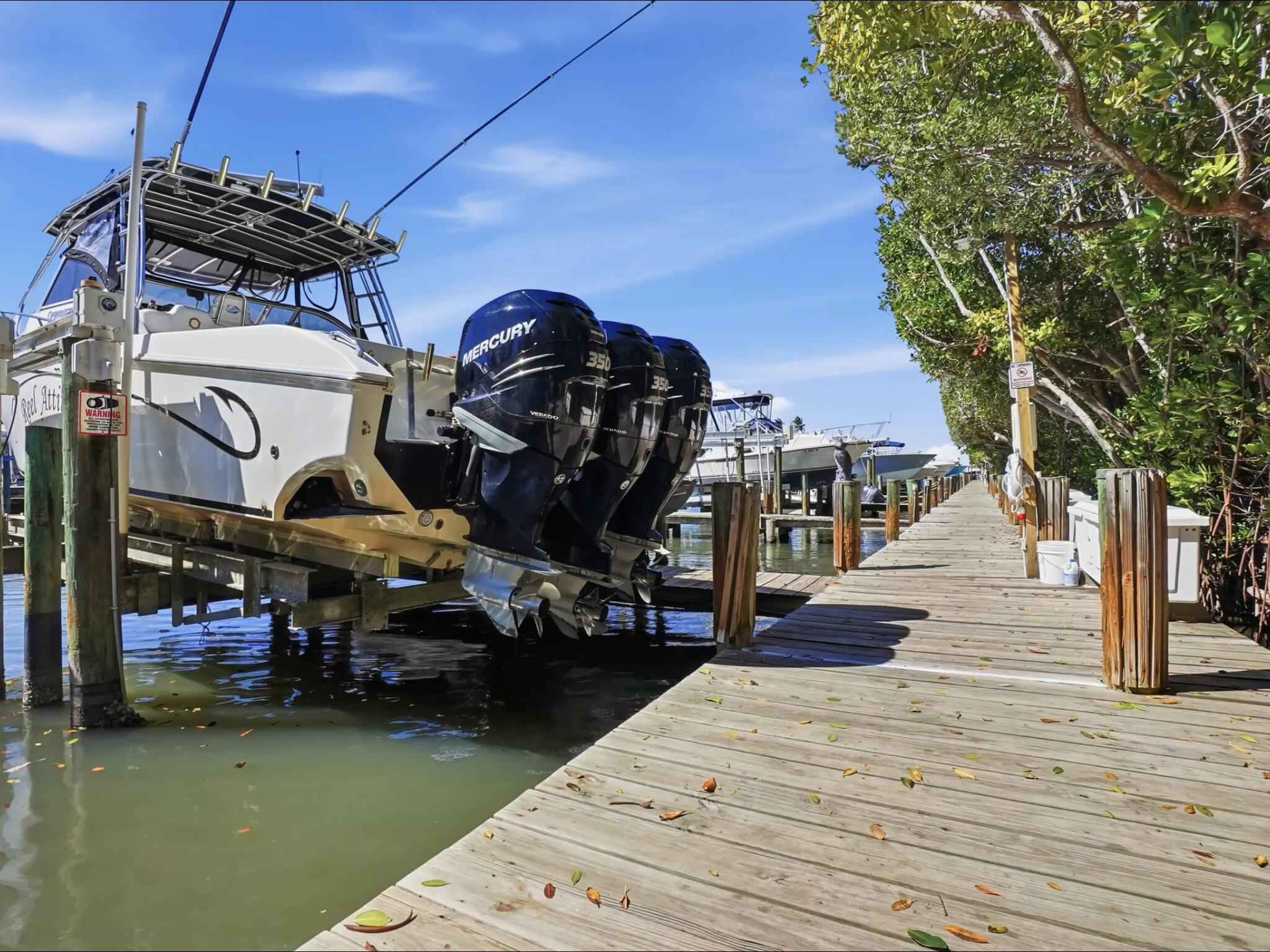 3206 S Lakeview Circle 1105