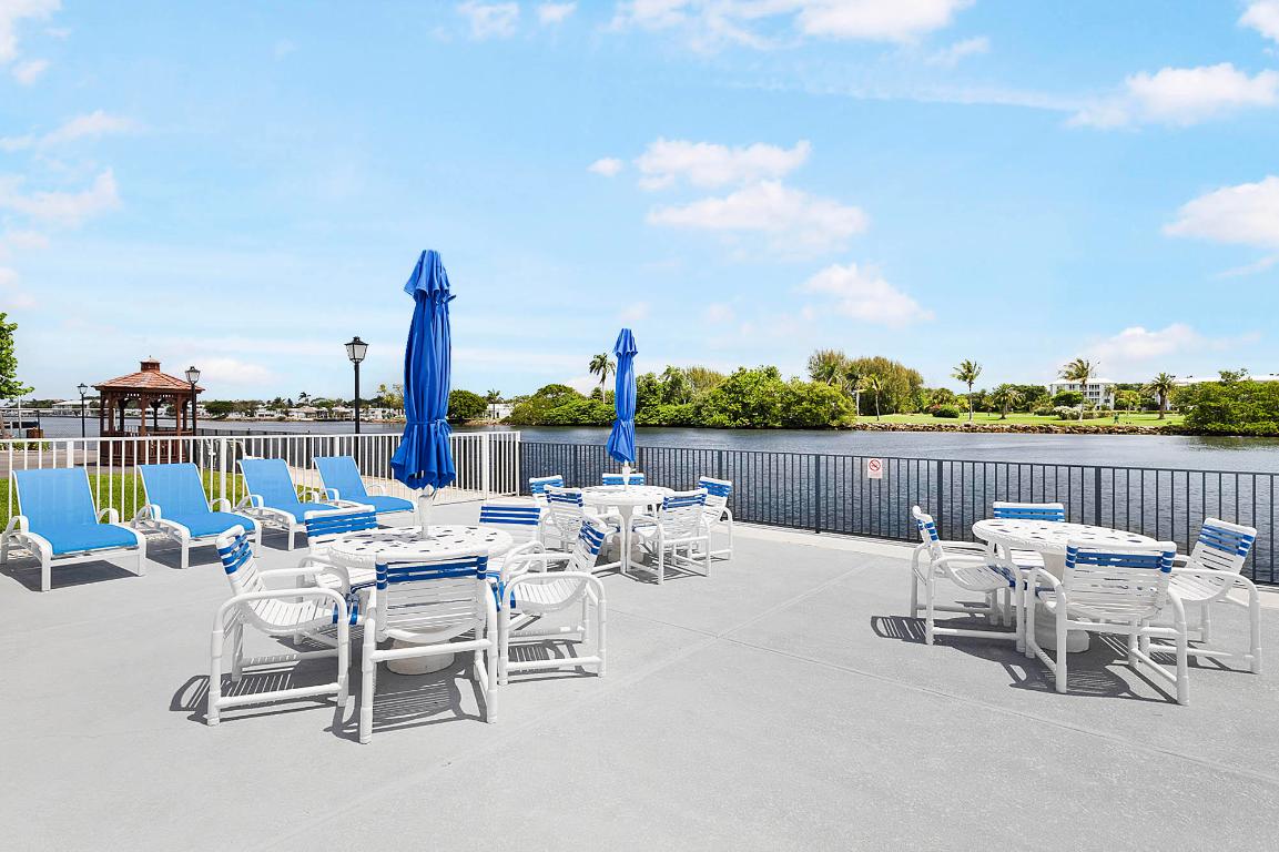 HAMPSHIRE GARDENS - Residential