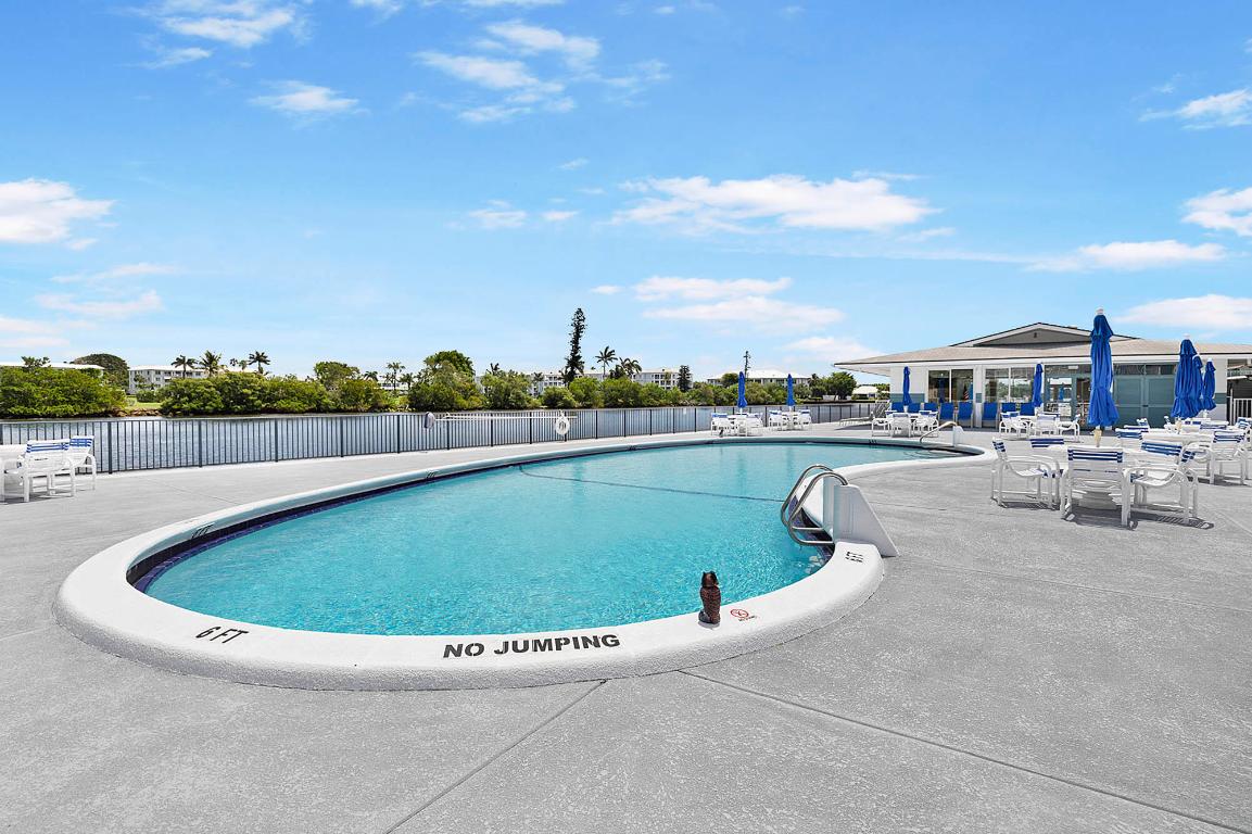 HAMPSHIRE GARDENS - Residential