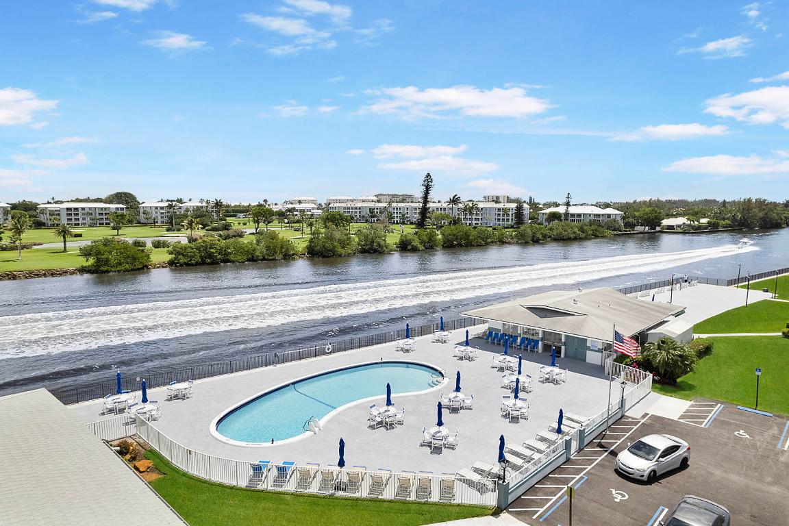 HAMPSHIRE GARDENS - Residential