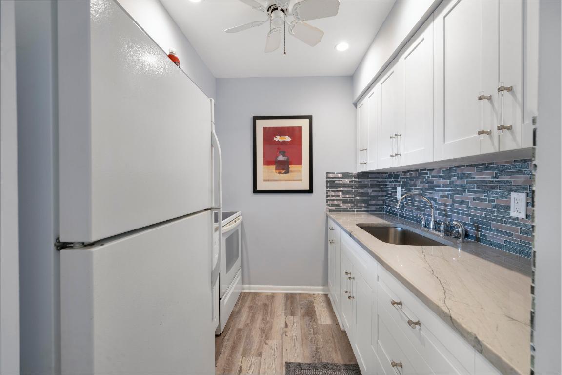 HAMPSHIRE GARDENS - Residential