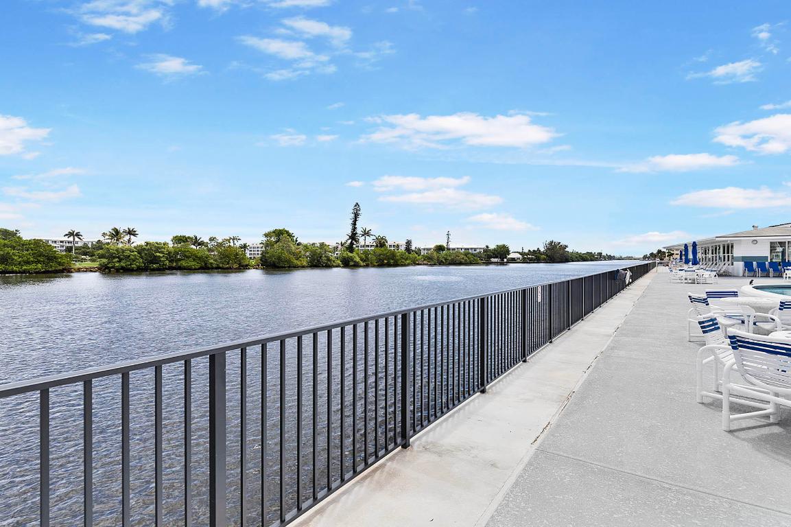 HAMPSHIRE GARDENS - Residential