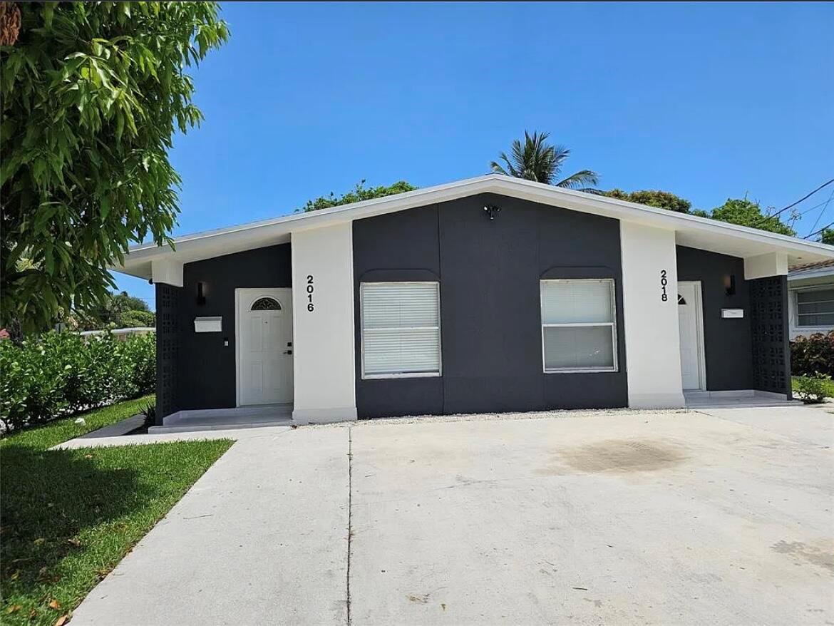 Beautifully Renovated 2 Bed / 1 Bath Duplex in West Palm Beach - Modern Upgrades & Private Yard!Welcome to your new home! This fully renovated 2-bedroom, 1-bathroom duplex in the heart of West Palm Beach offers modern living with stylish finishes throughout.Step inside to discover a bright, open layout featuring brand-new flooring, fresh paint, and updated lighting. The modern kitchen is a chef's dream, complete with stainless steel appliances, sleek cabinetry, and contemporary finishes. The completely renovated bathroom adds a touch of luxury with its clean, modern design.Additional highlights include:Private, fenced-in backyard - perfect for outdoor living or petsStorage shed available for tenant use