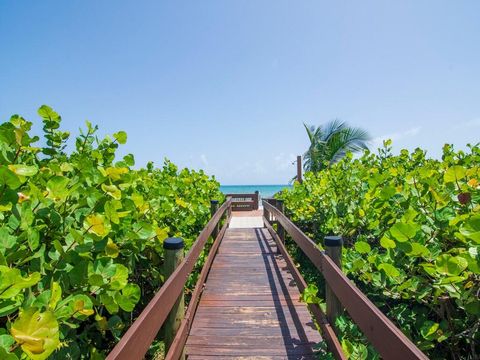 A home in Hutchinson Island