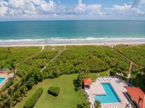 A home in Hutchinson Island