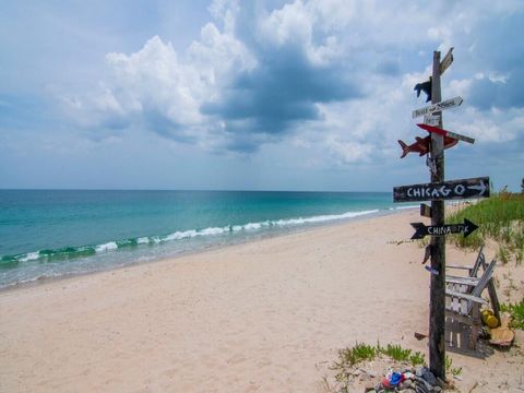 A home in Hutchinson Island