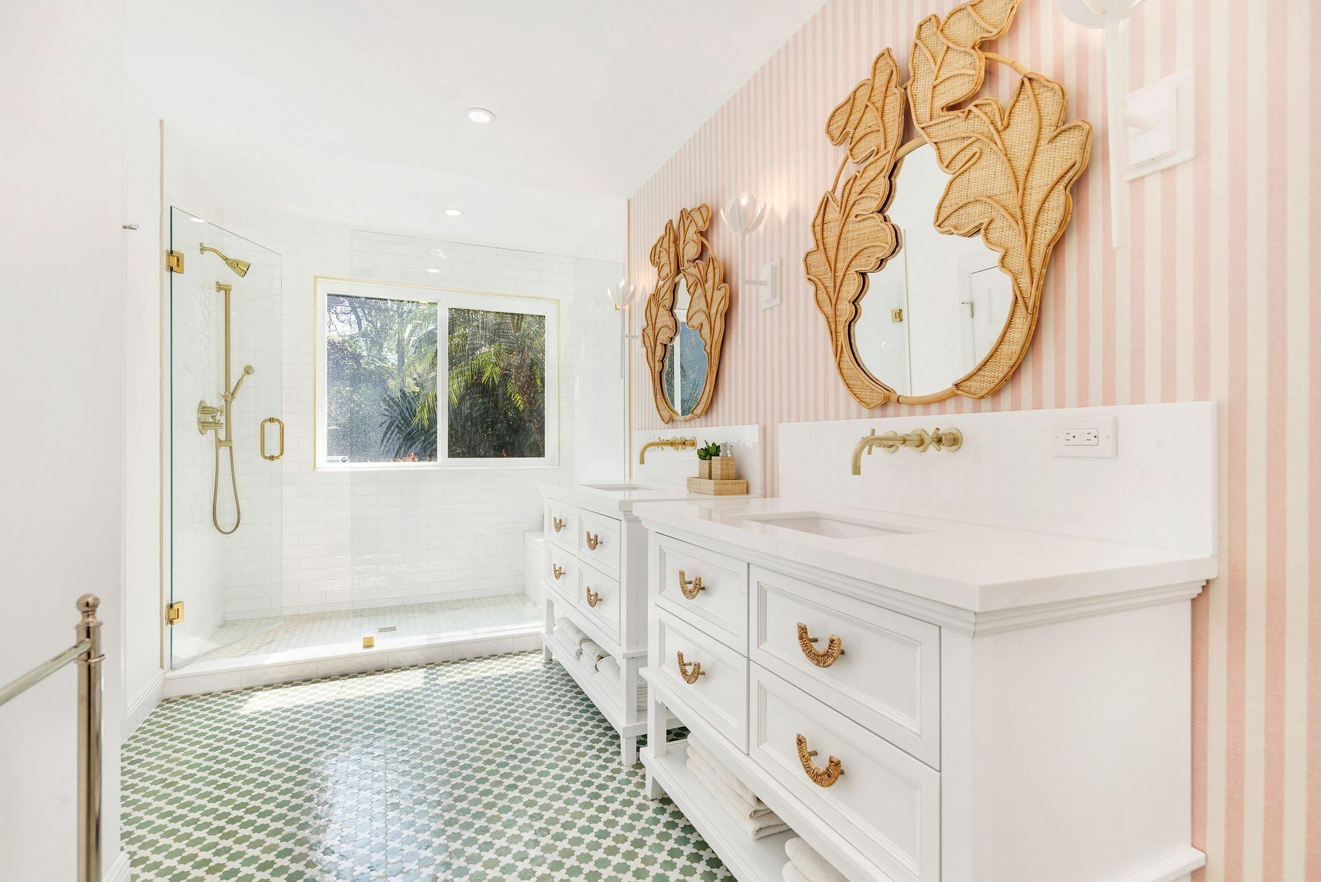 SUNSHINE PARK - Residential