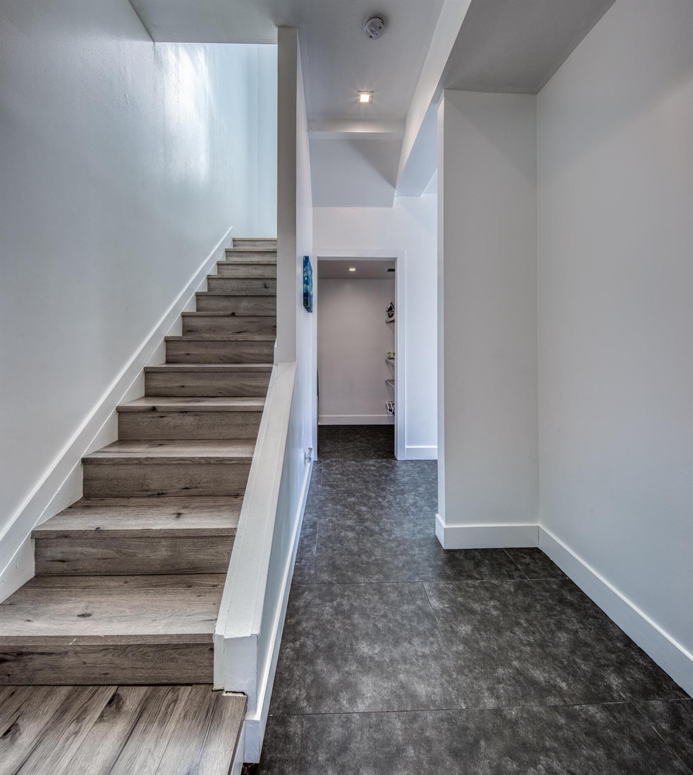 LAKE WORTH TOWN OF - Residential Lease