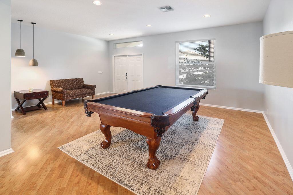 AVONDALE - Residential Lease