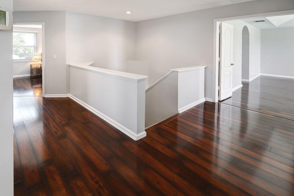 AVONDALE - Residential Lease