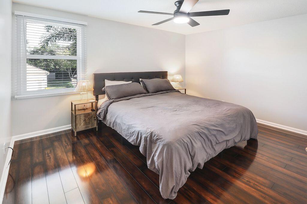 AVONDALE - Residential Lease