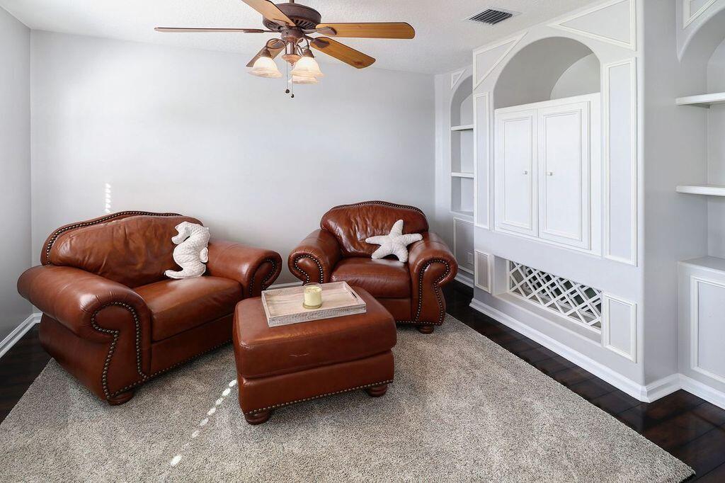 AVONDALE - Residential Lease