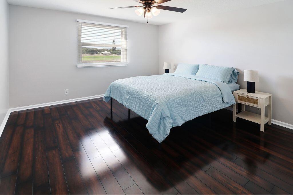 AVONDALE - Residential Lease