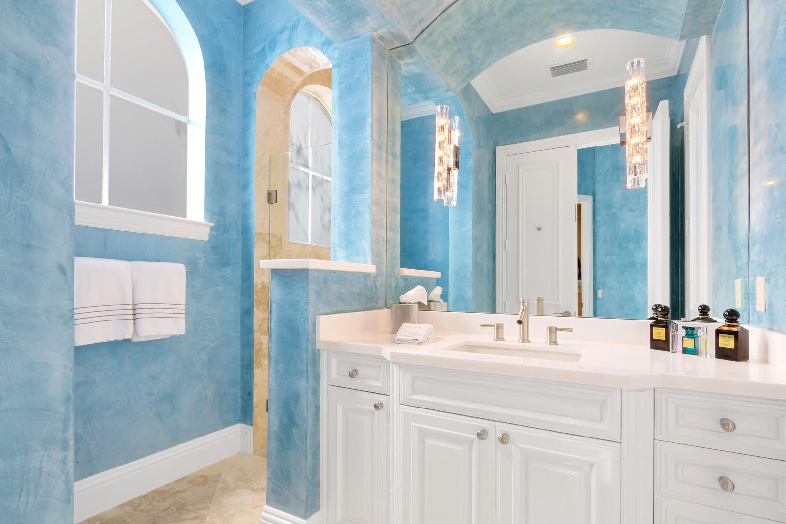 LAS PALMAS SUB - Residential