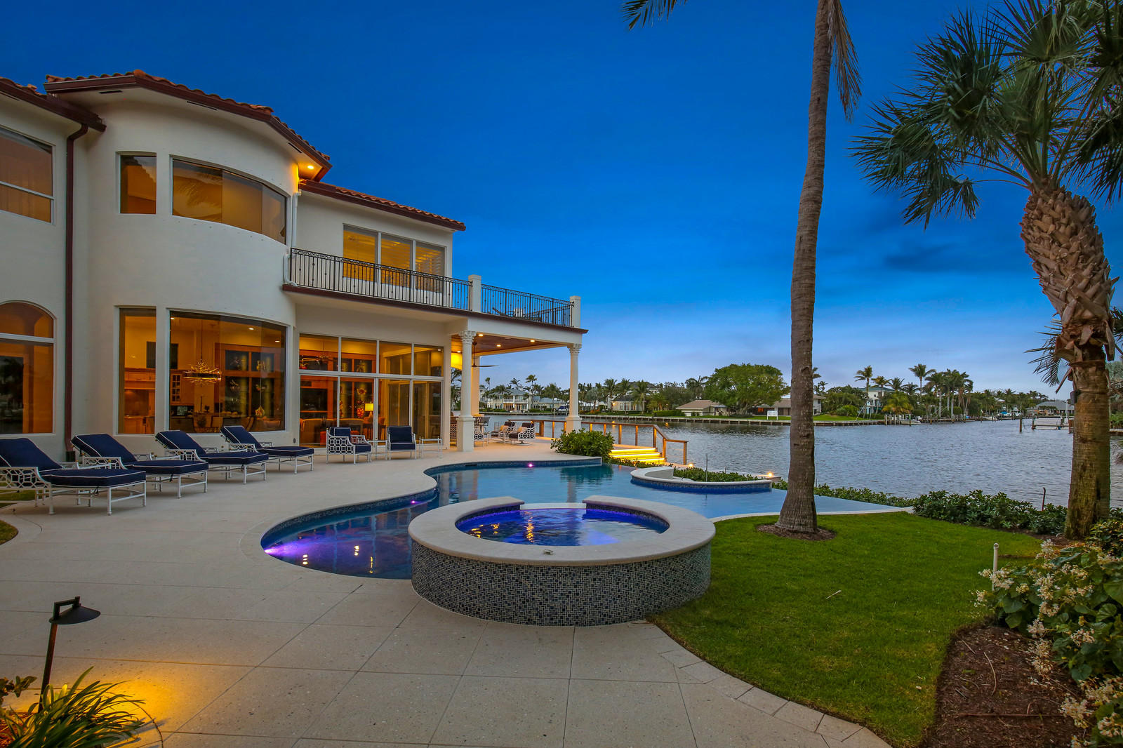 LAS PALMAS SUB - Residential