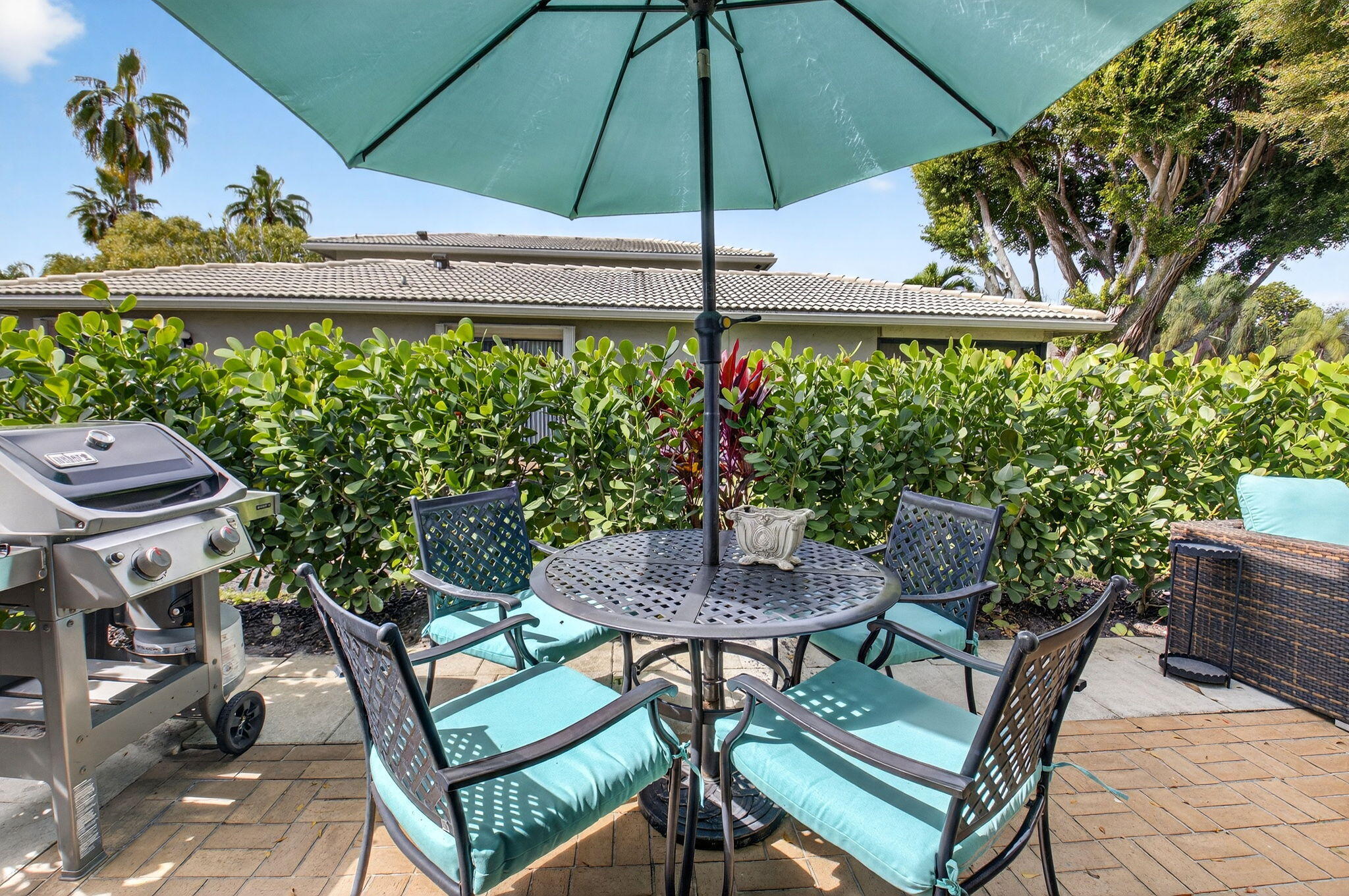 STRATFORD AT HUNTERS RUN CONDO - Residential