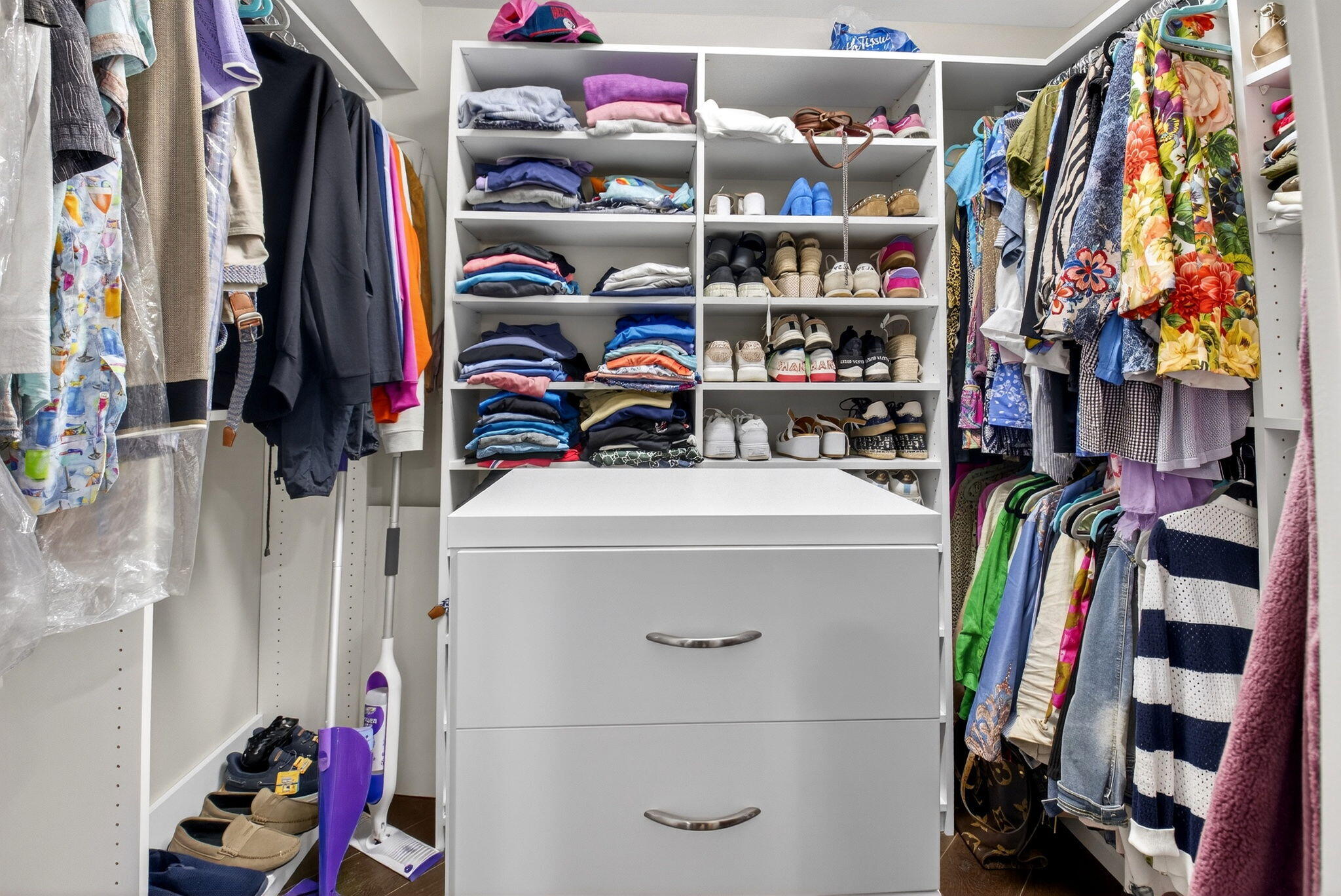 STRATFORD AT HUNTERS RUN CONDO - Residential