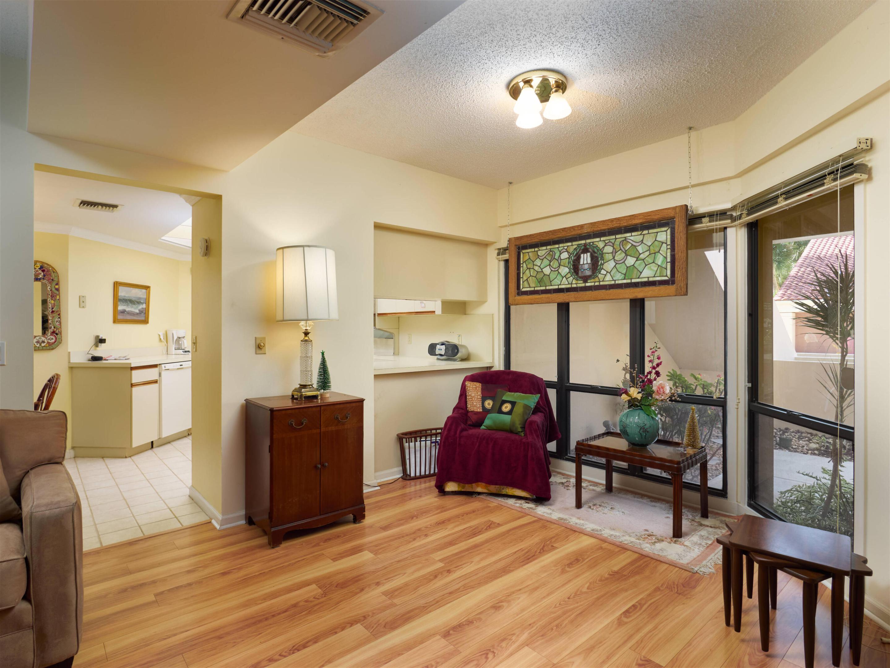 Lakes Condos of Canterbury at PGA National - Residential