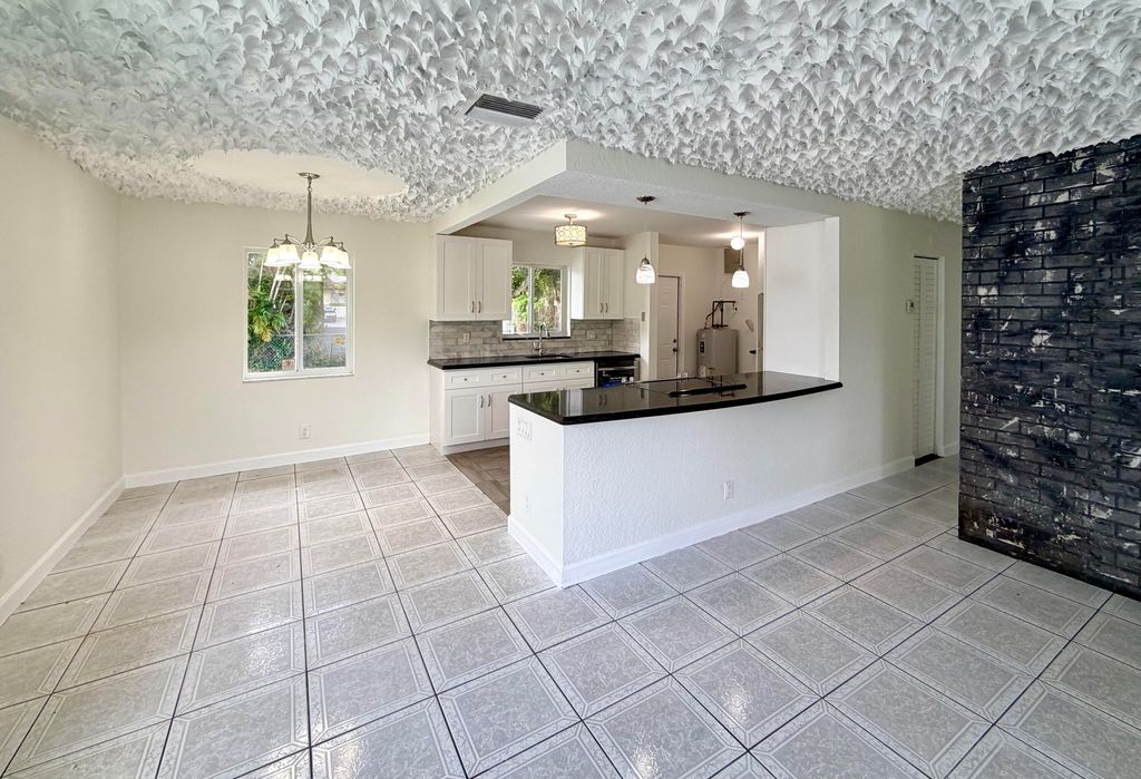 Photo of 2811 NW 8th Street, Pompano Beach, FL 33069 (MLS # B26029968)