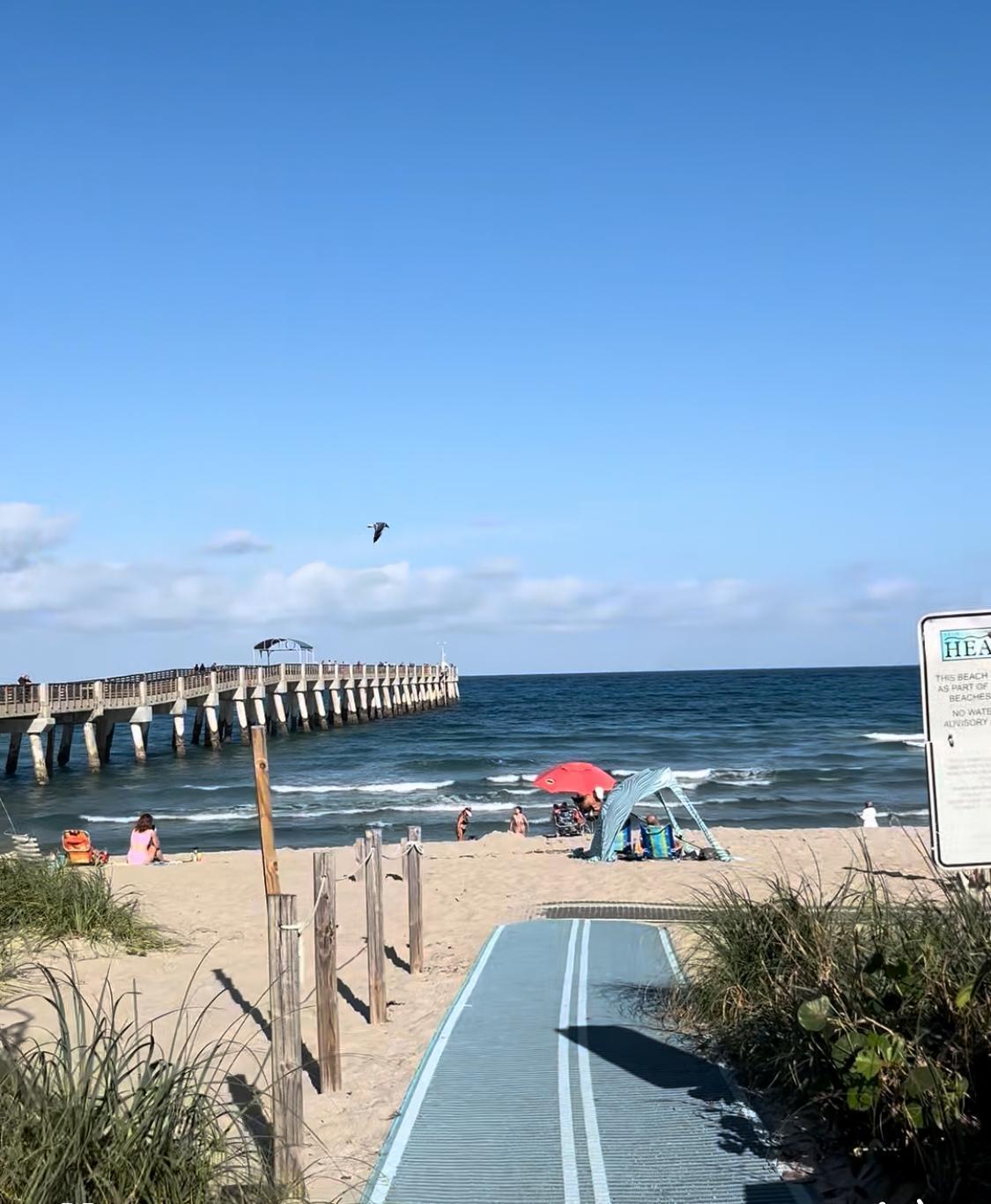 LAKE WORTH TOWN OF - Residential Lease