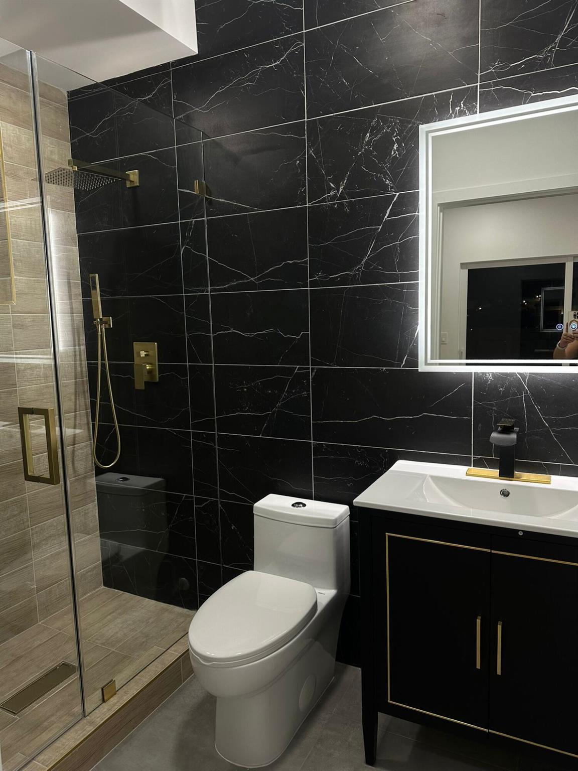 LAKE WORTH TOWN OF - Residential Lease