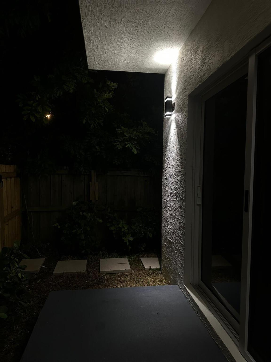 LAKE WORTH TOWN OF - Residential Lease