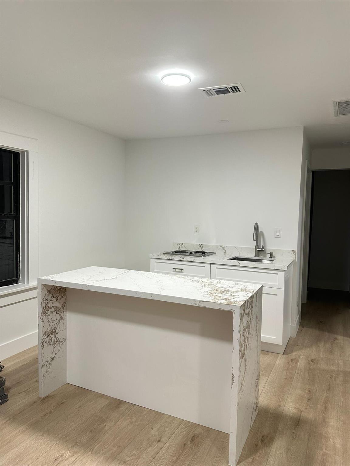 LAKE WORTH TOWN OF - Residential Lease