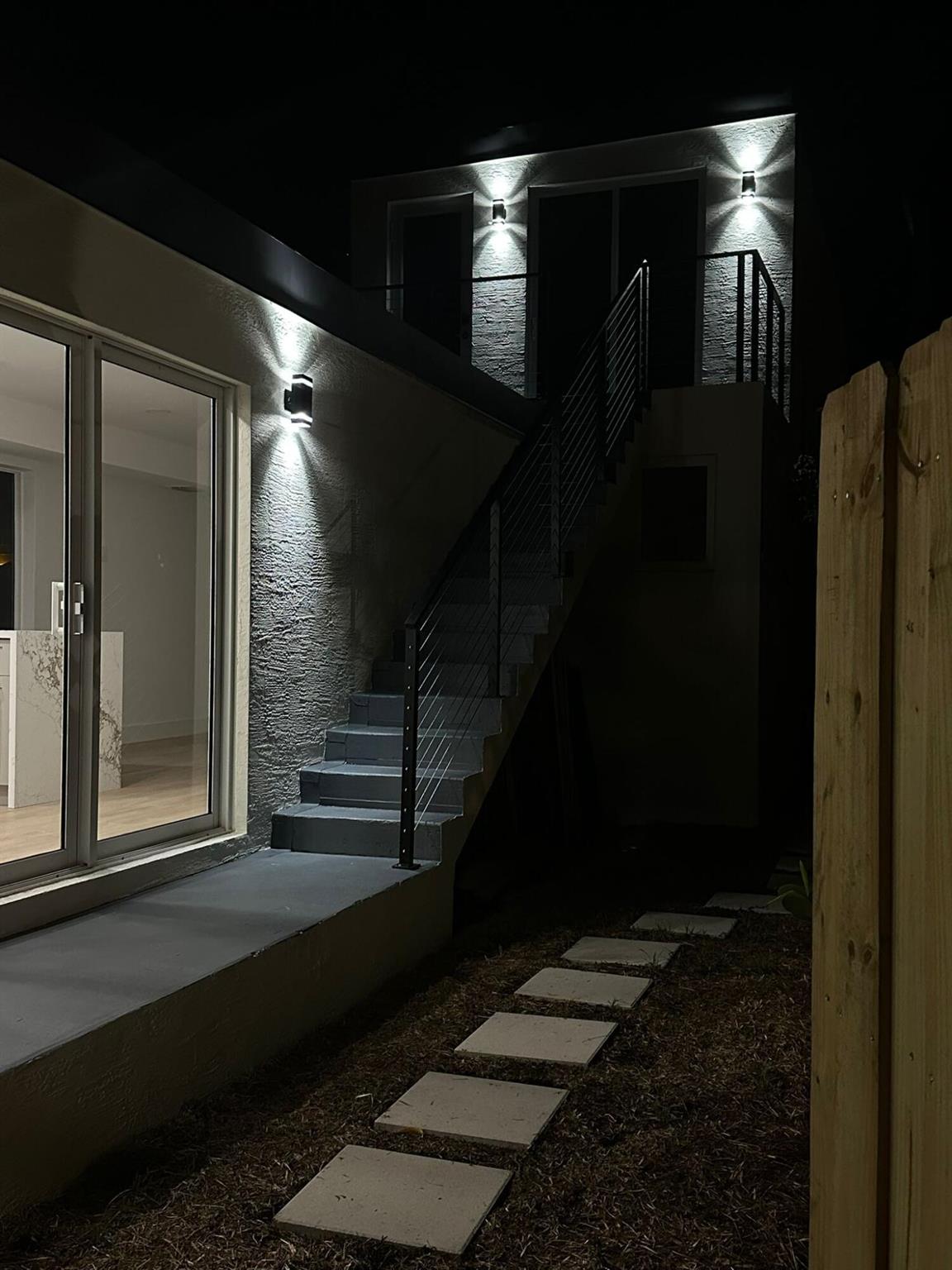 LAKE WORTH TOWN OF - Residential Lease