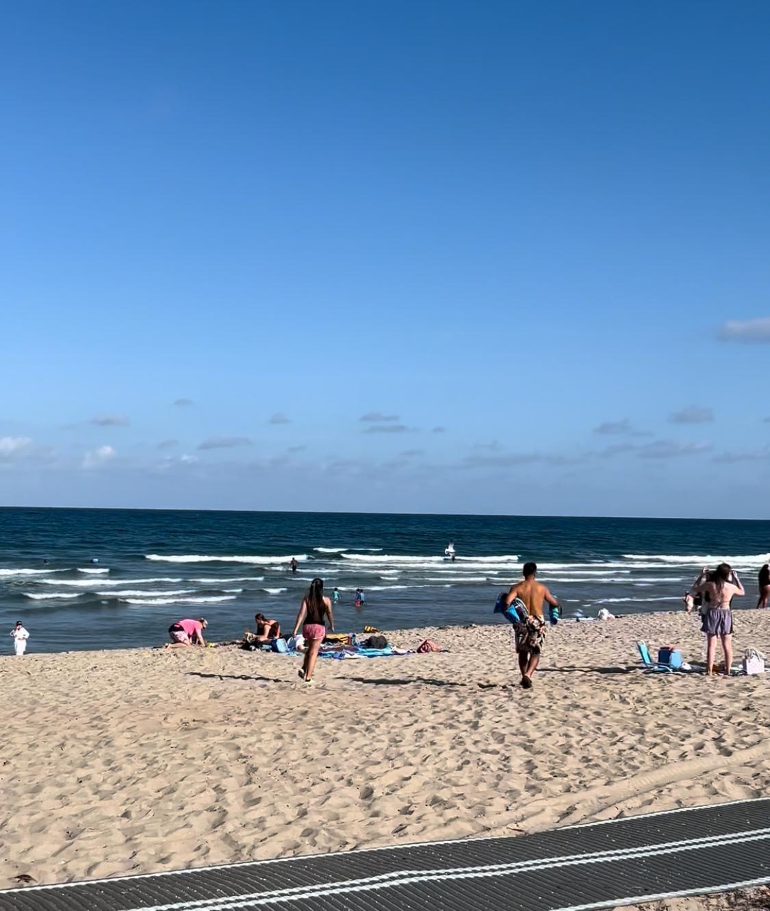 LAKE WORTH TOWN OF - Residential Lease