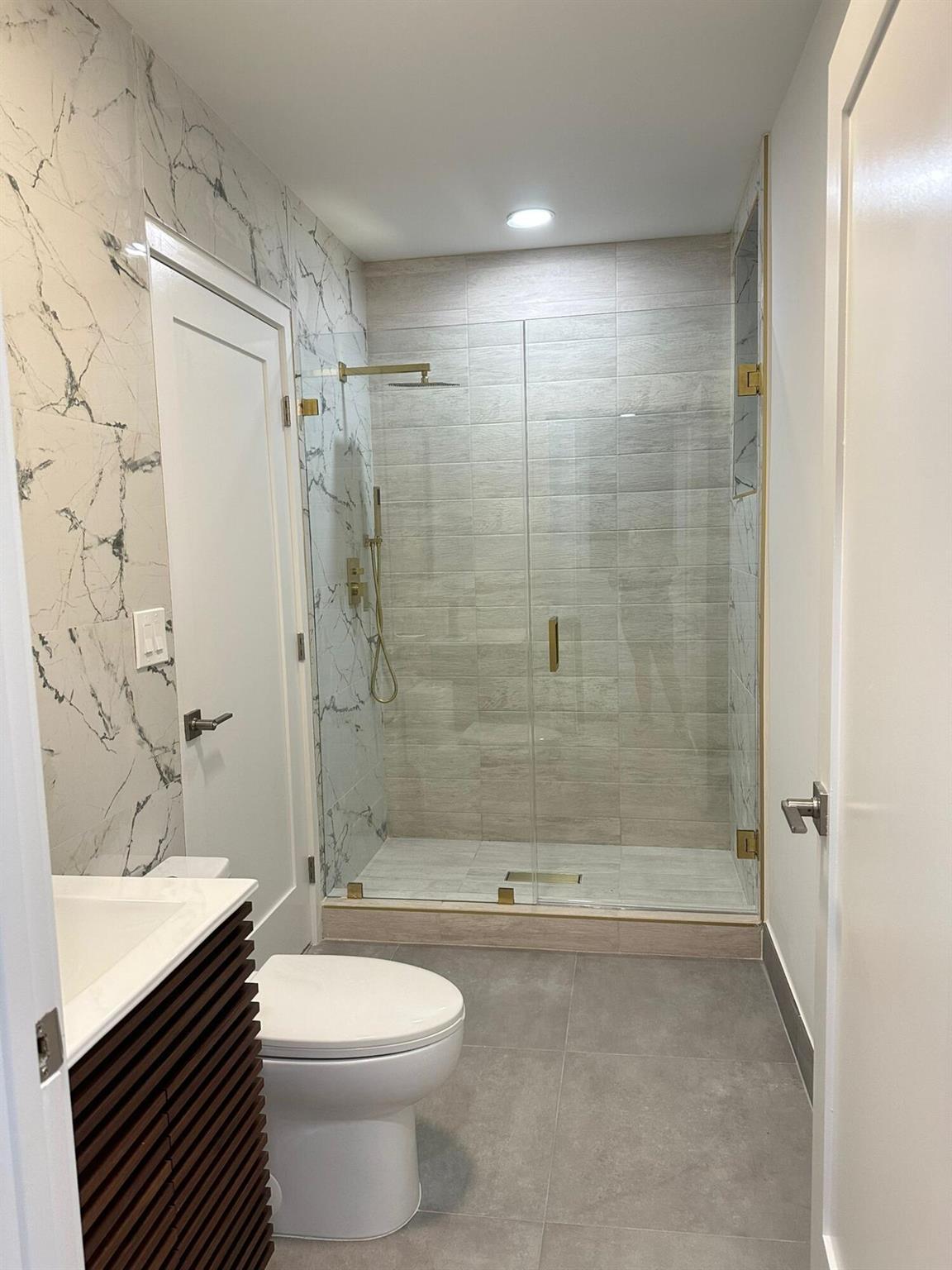 LAKE WORTH TOWN OF - Residential Lease