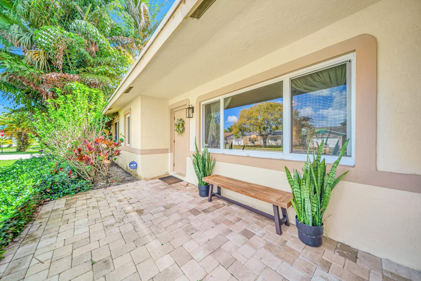 SPANISH ISLES/SADDLEBROOK - Residential