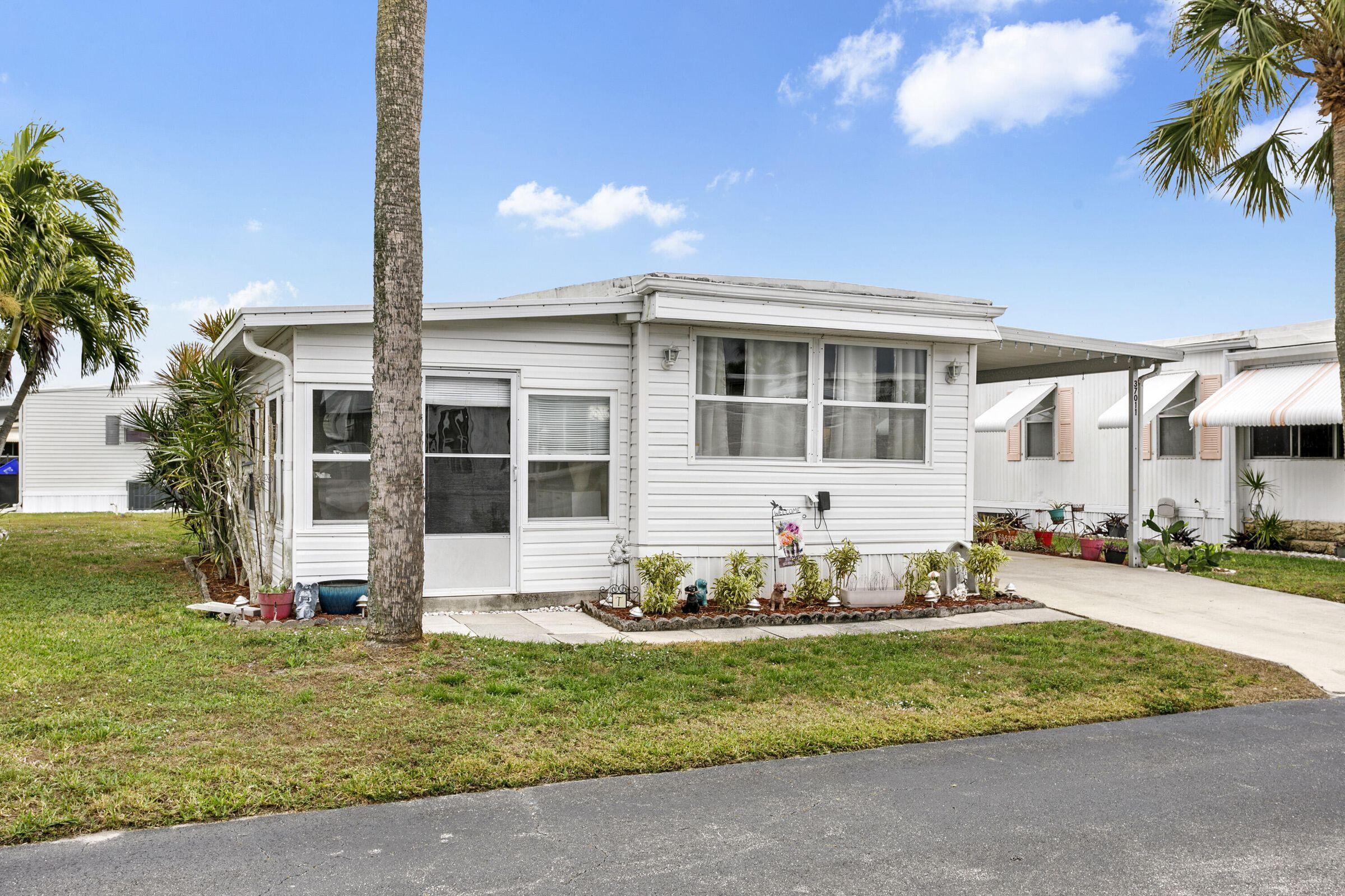 JAMAICA BAY MOBILE HOME CO OP - Residential