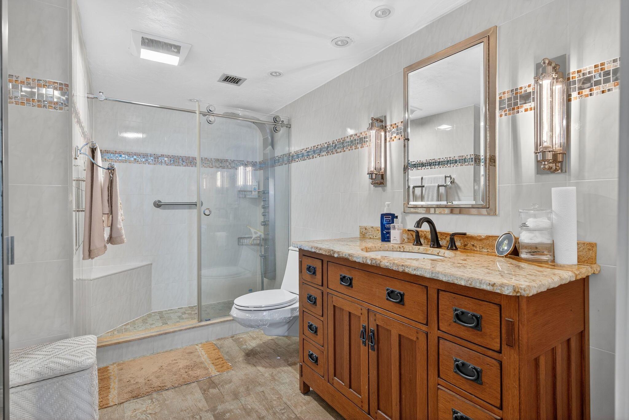 Land Ends Condo - Residential