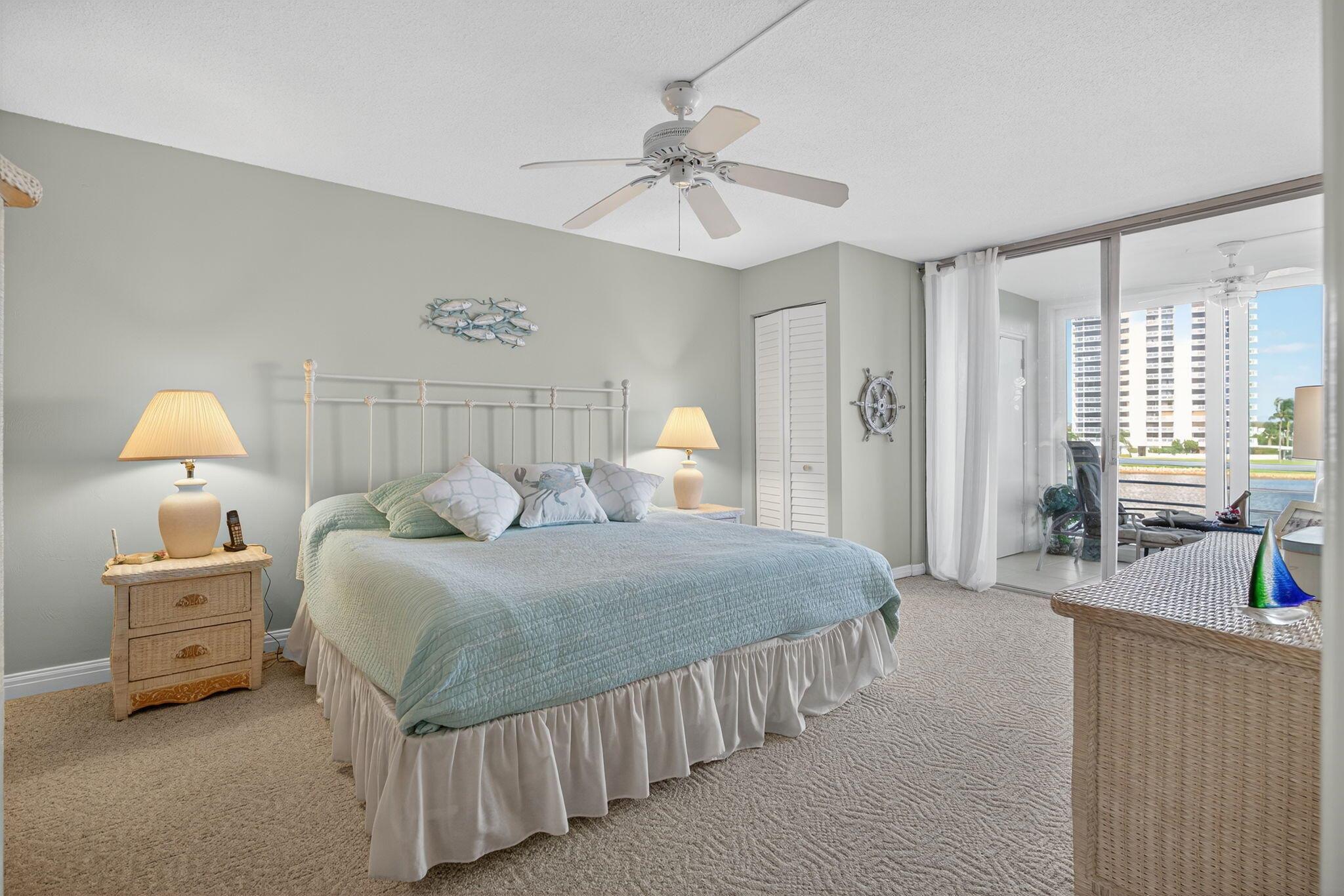 Land Ends Condo - Residential