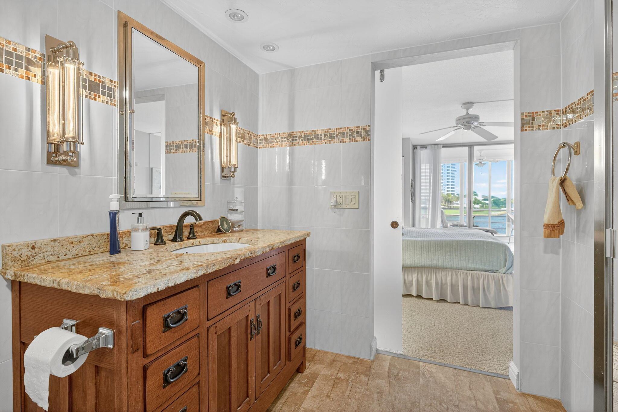 Land Ends Condo - Residential