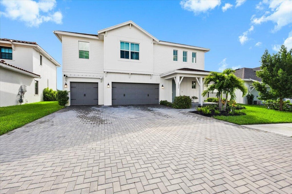 Photo of 19064 CROFT MILL Crossing, Loxahatchee, FL 33470 (MLS # B26078059)