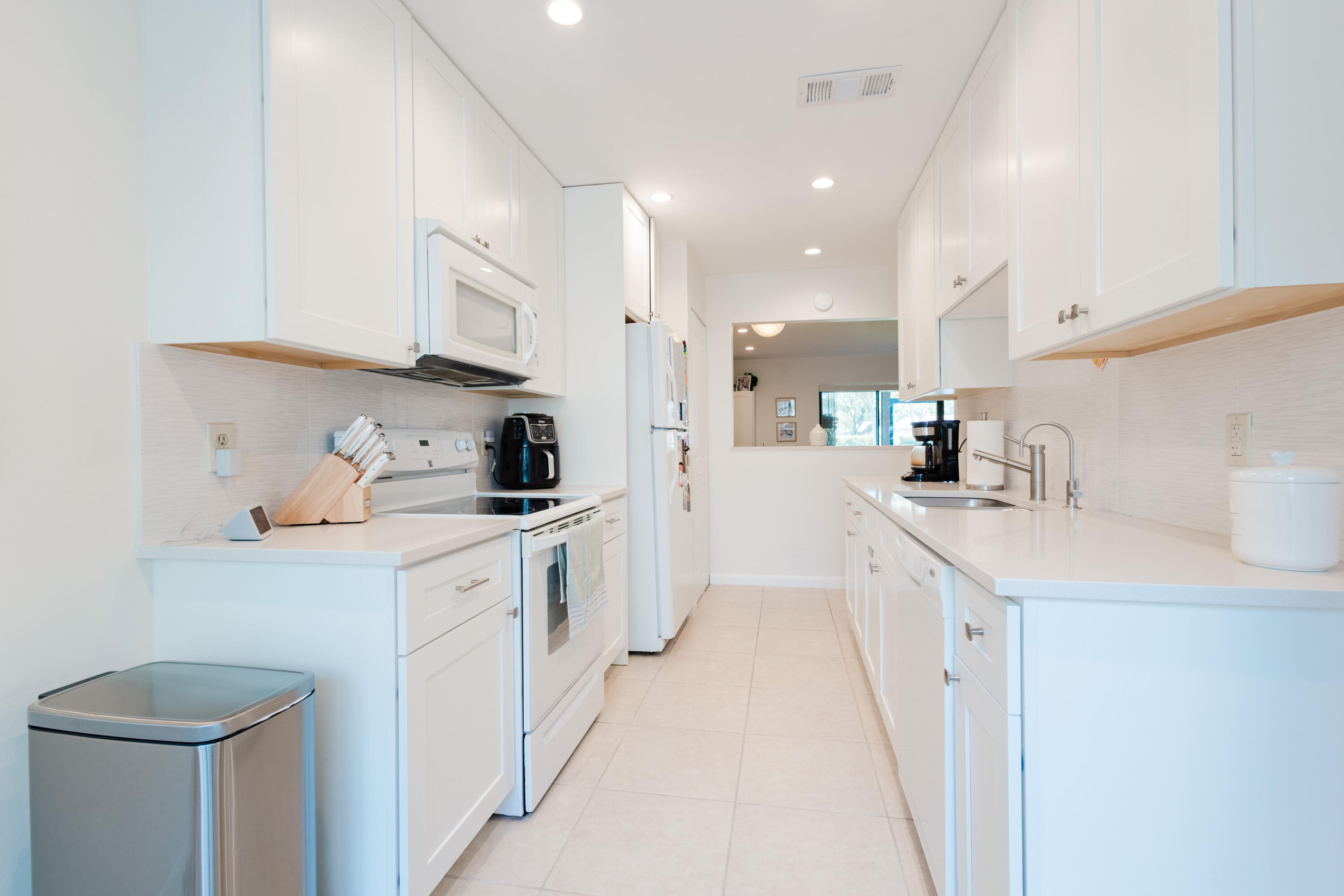 HORIZONS OF BOCA LAGO CONDO - Residential