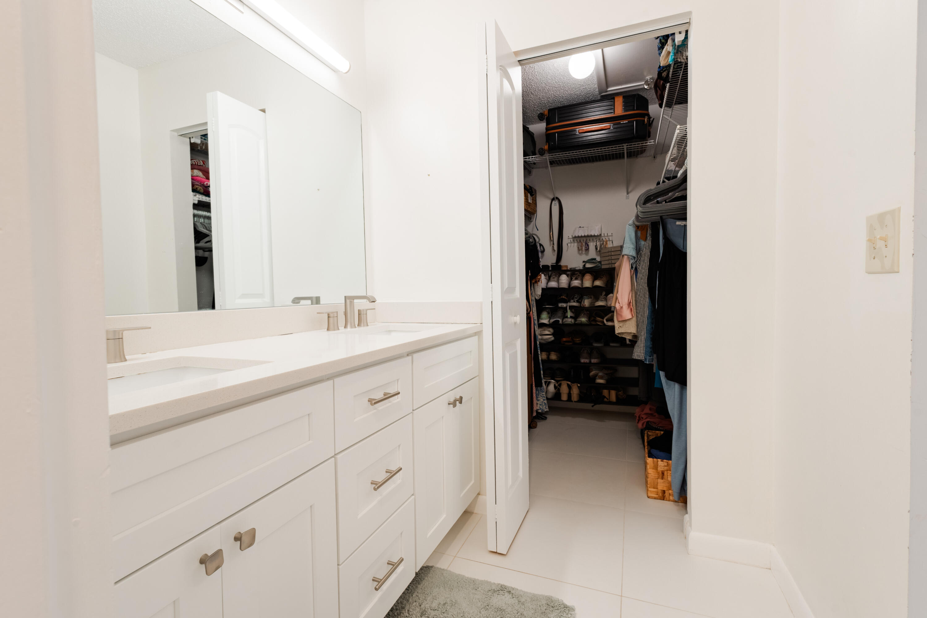 HORIZONS OF BOCA LAGO CONDO - Residential