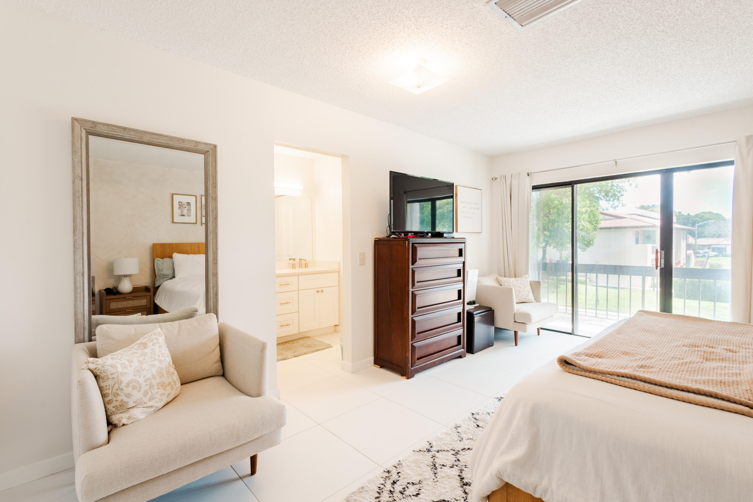 HORIZONS OF BOCA LAGO CONDO - Residential