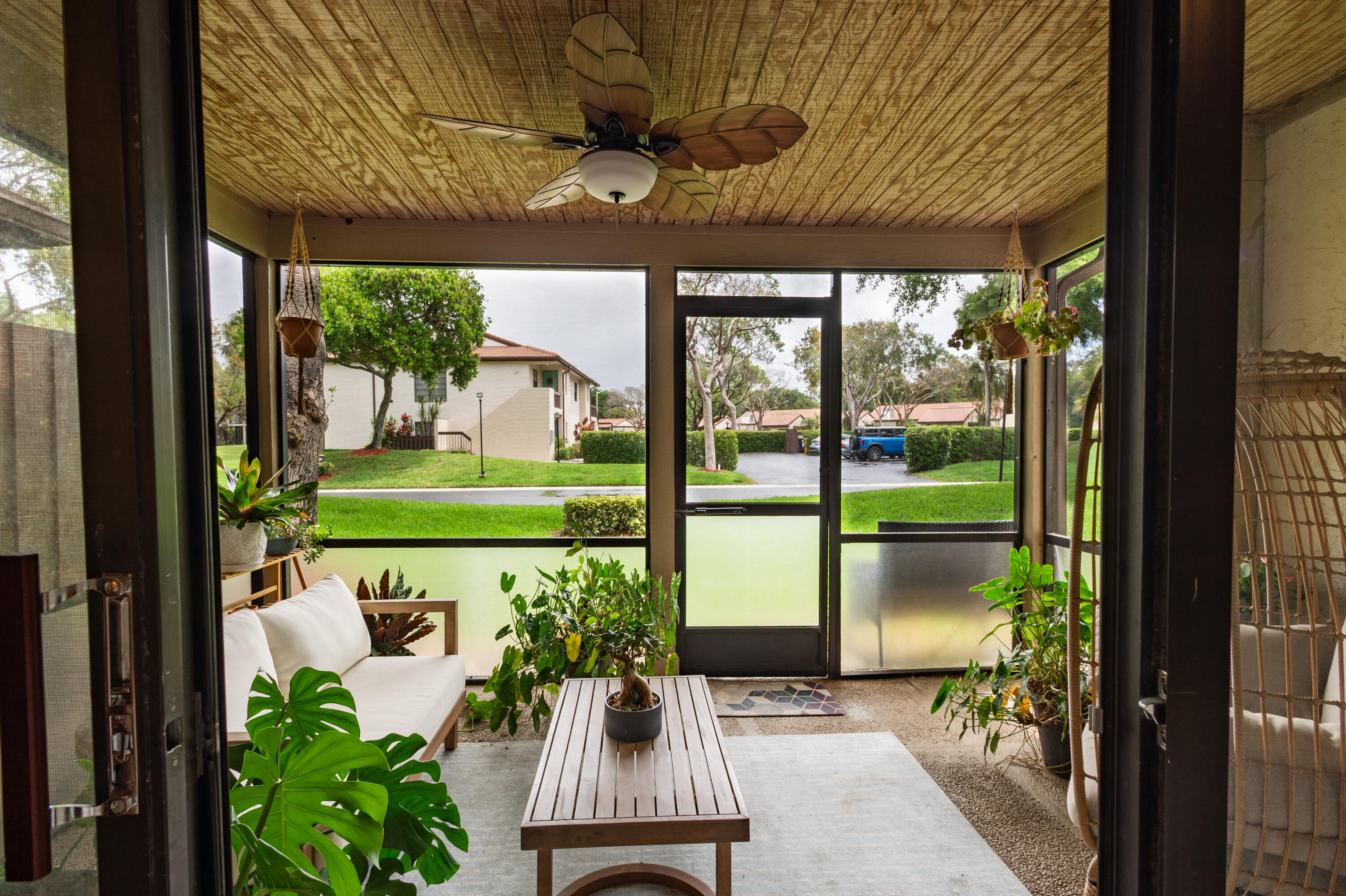 HORIZONS OF BOCA LAGO CONDO - Residential