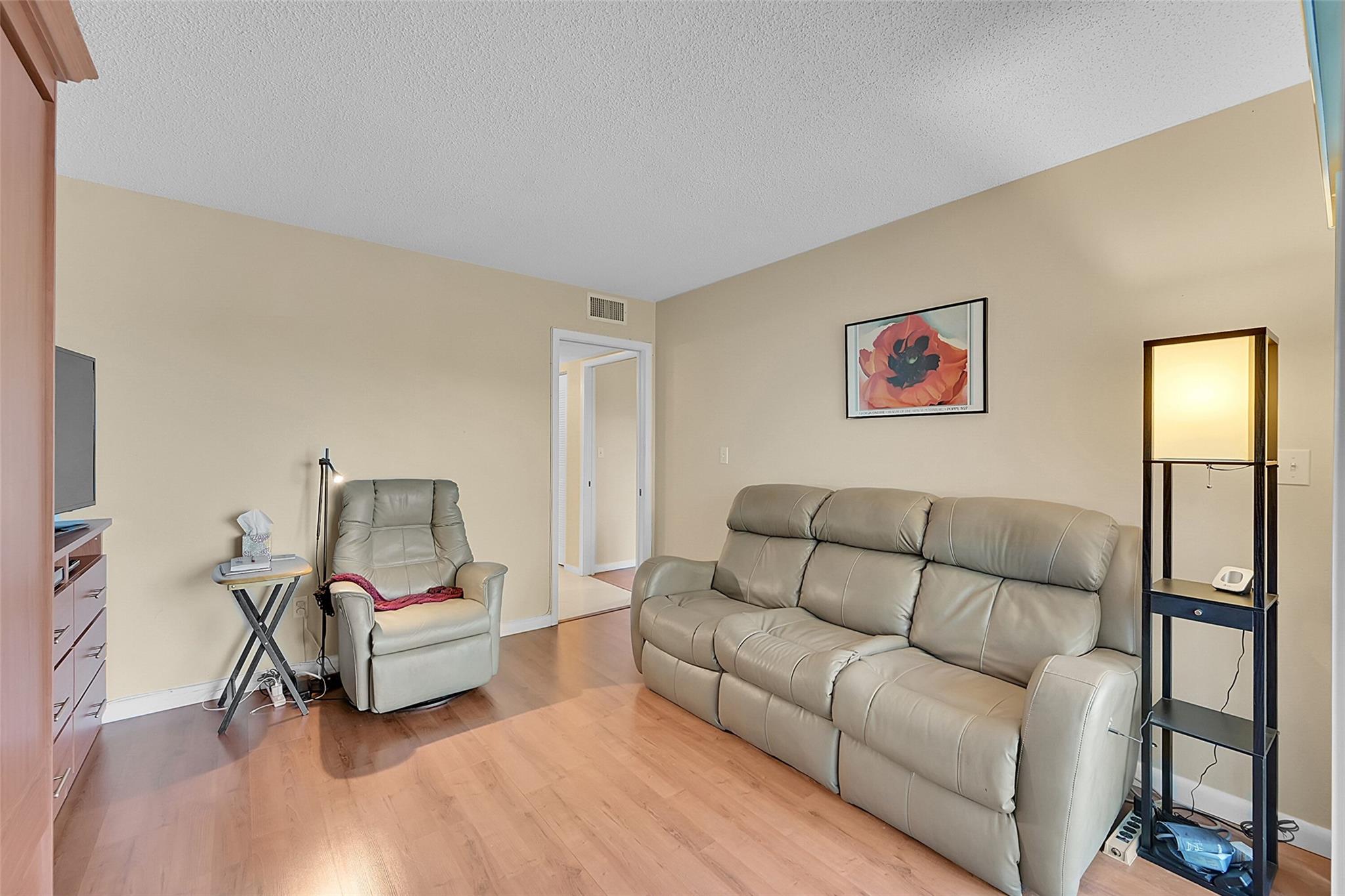 Kingspoint - Residential