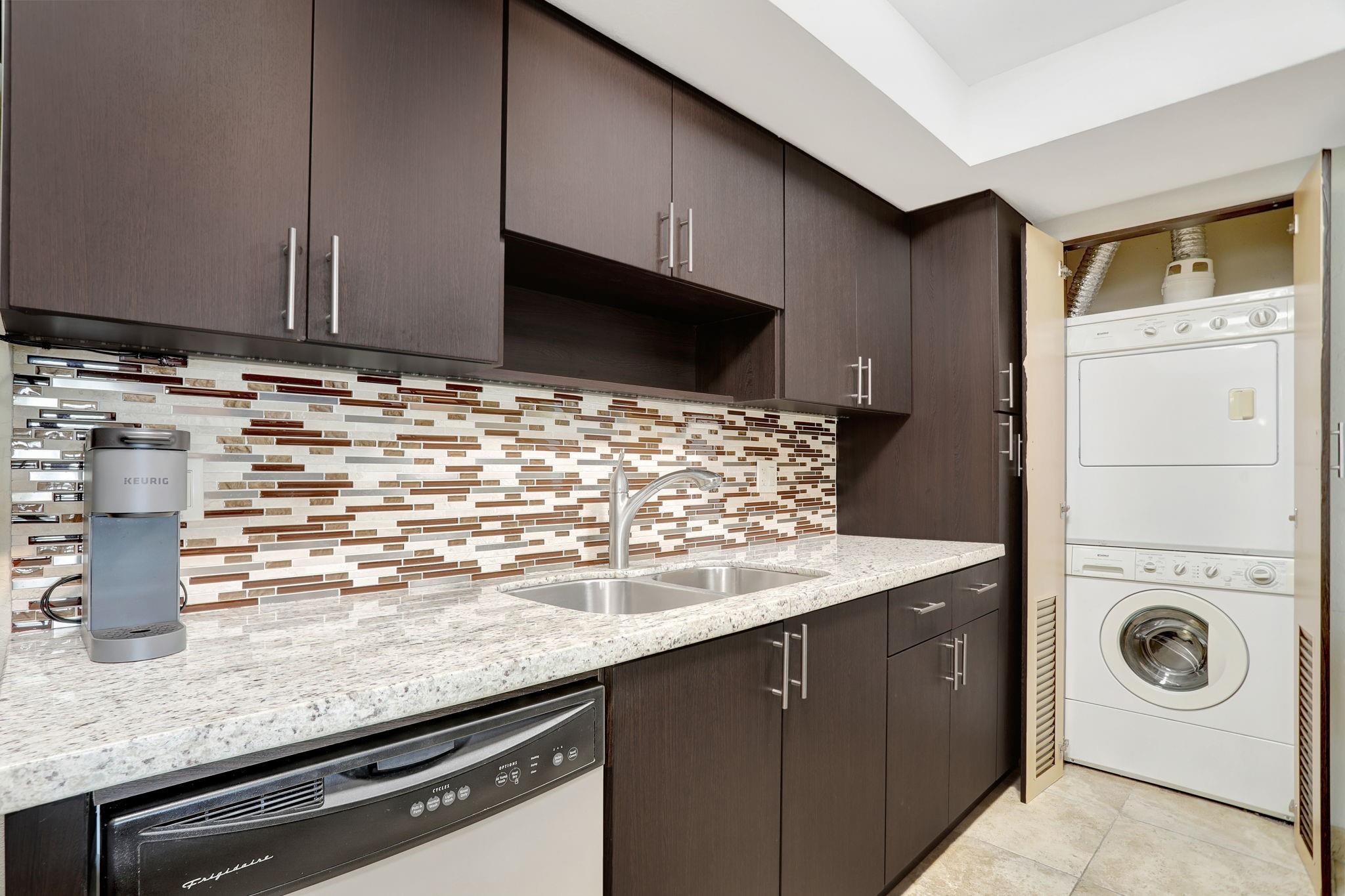 Beach House - Residential