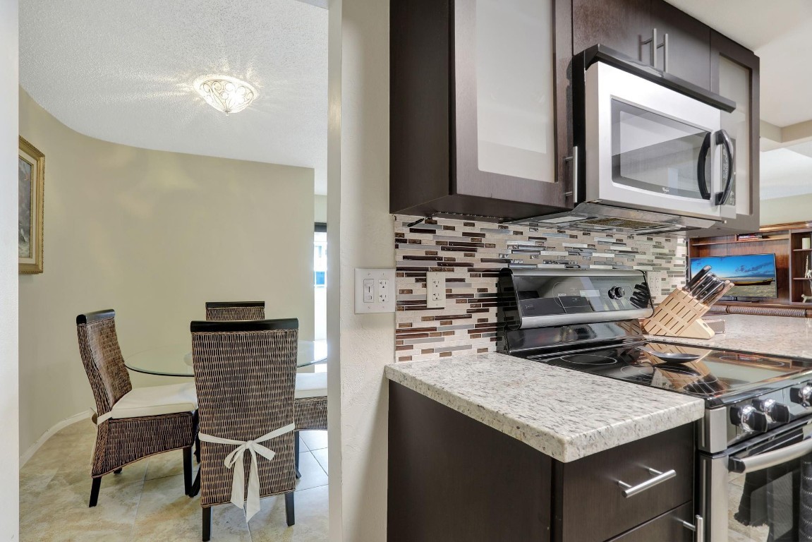 Beach House - Residential