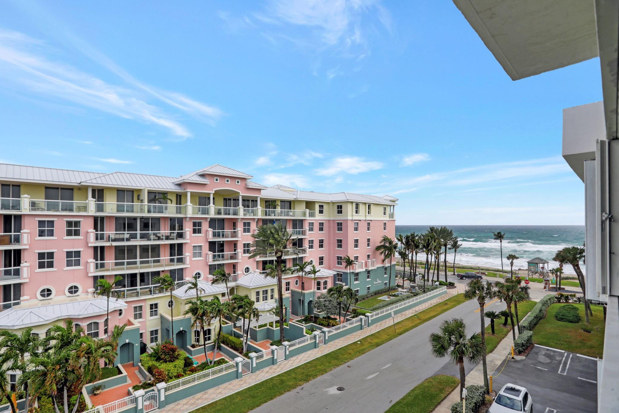 Beach House - Residential