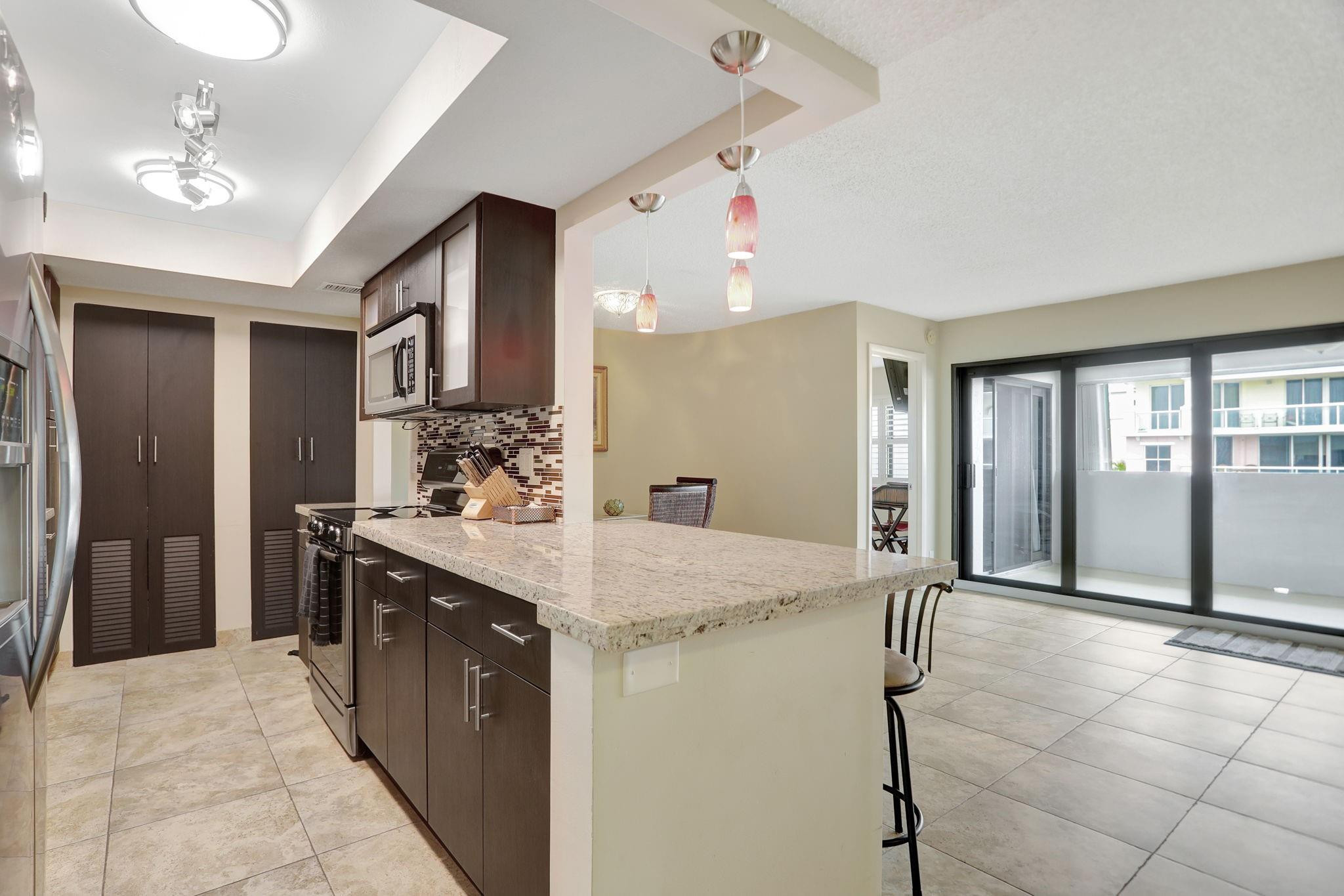 330 SE 20 Avenue 514