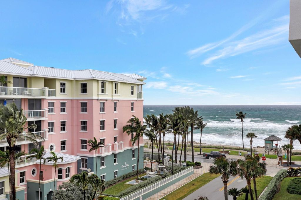 Photo of 330 SE 20 Avenue #514, Deerfield Beach, FL 33441 (MLS # F10543042)