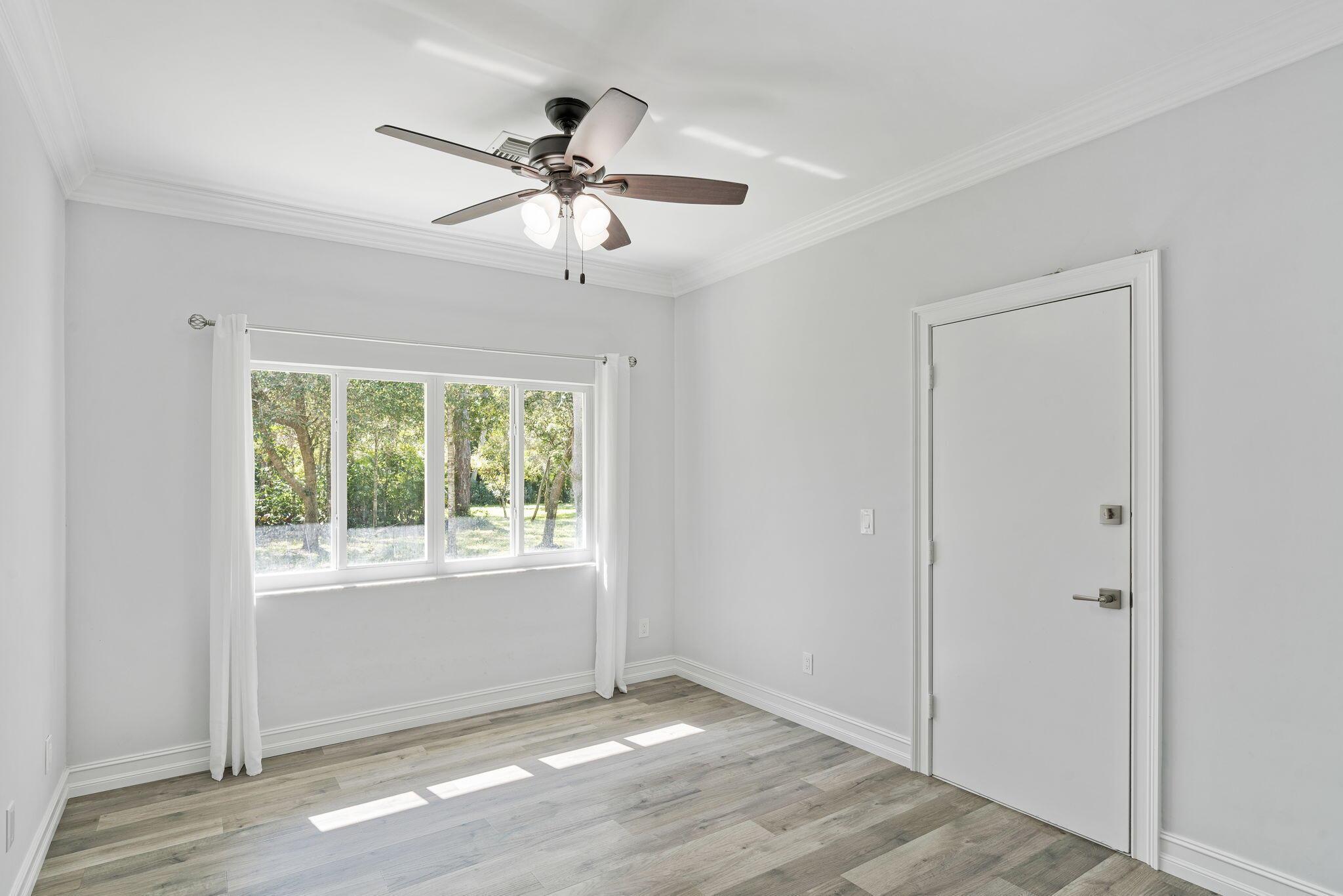 PENNOCK POINT IN - Residential