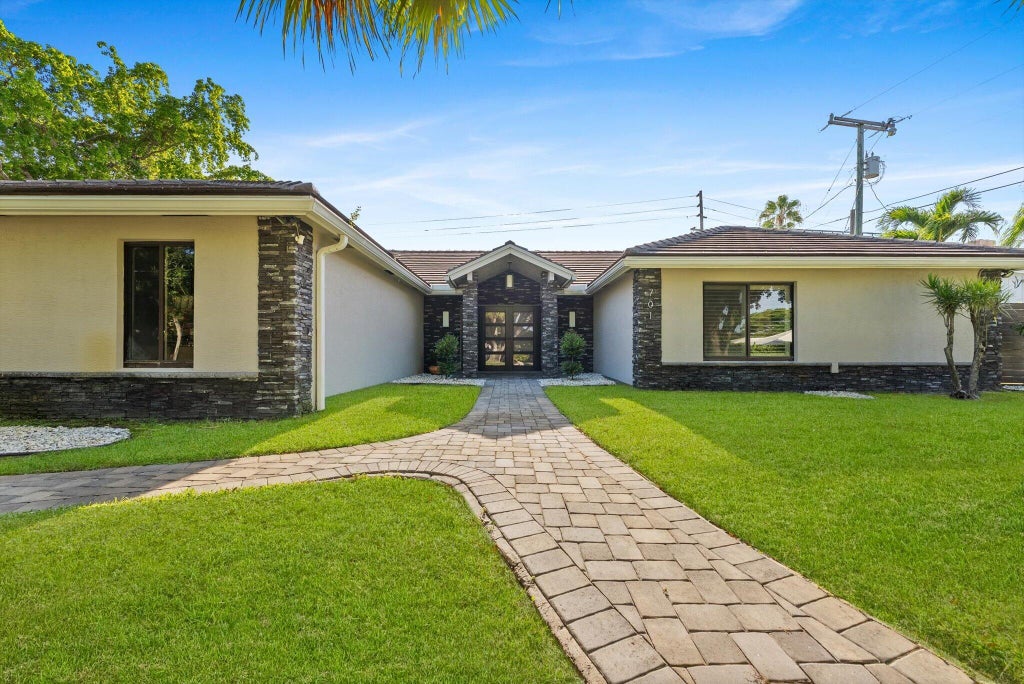 Photo of 701 Buoy Road, North Palm Beach, FL 33408 (MLS # B26071873)