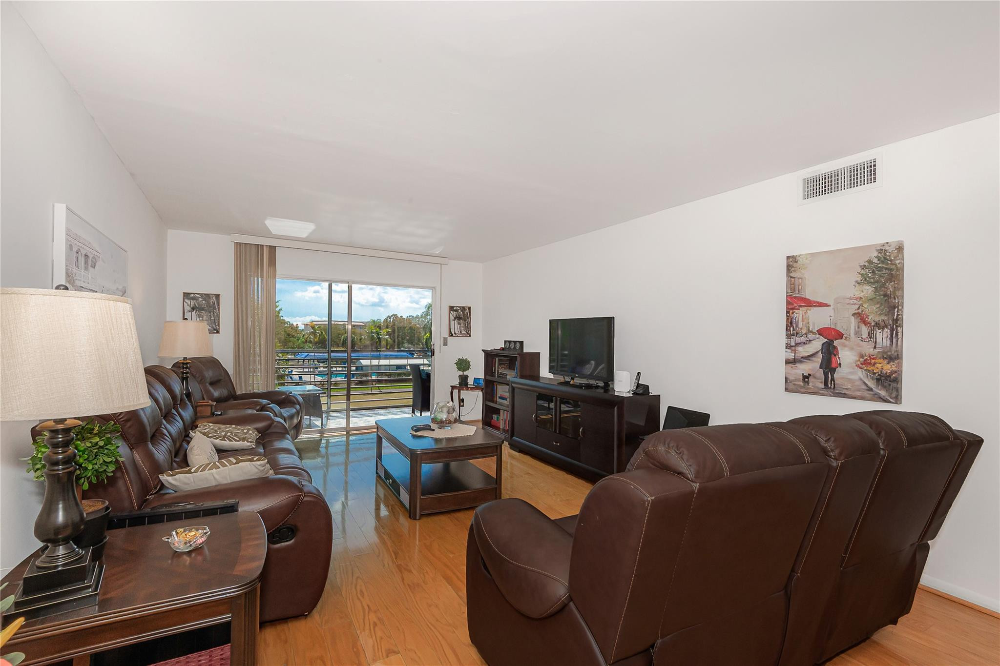 WYNMOOR - Residential