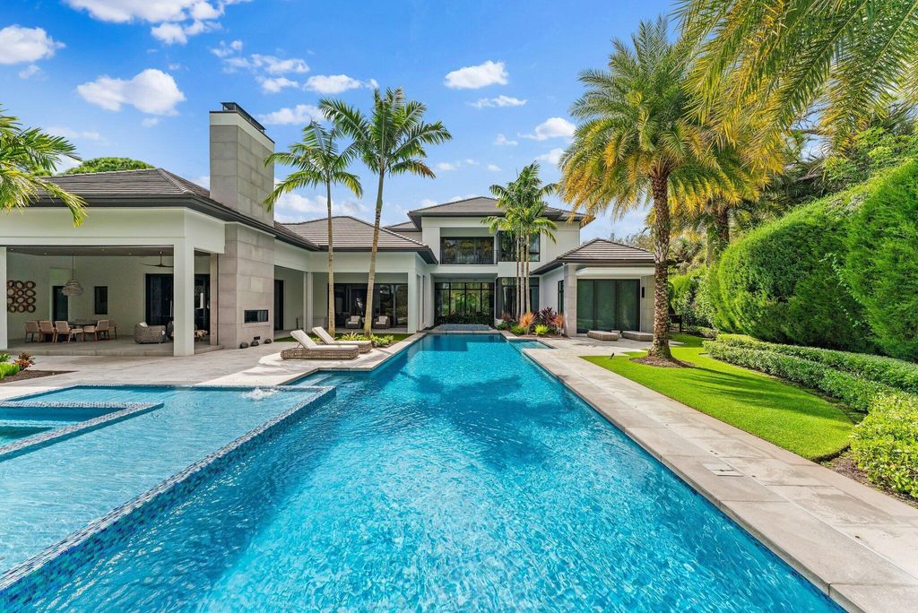 Photo of 103 W Bears Club Drive, Jupiter, FL 33477 (MLS # R10937563)